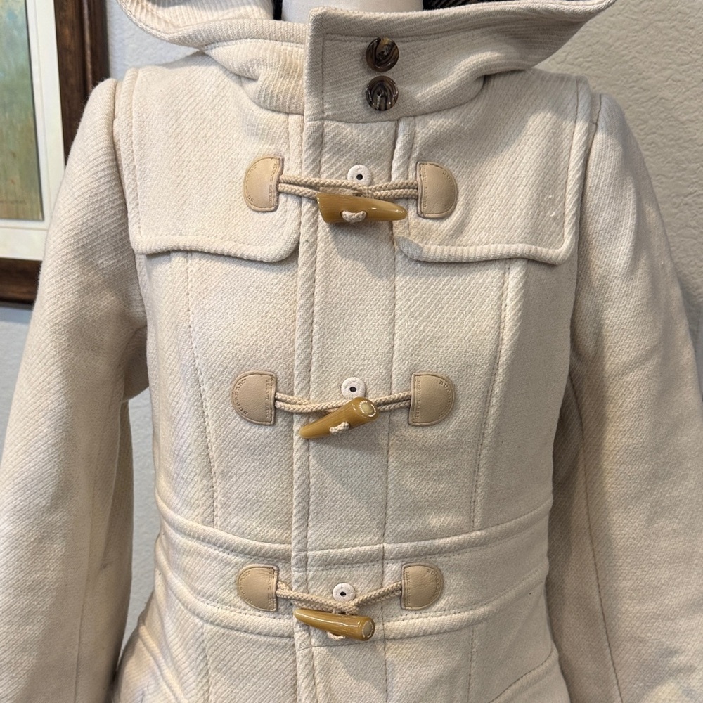 Authentic Burberry Blue Label Cream Hooded Toggle Trench Coat - Picture 3 of 17